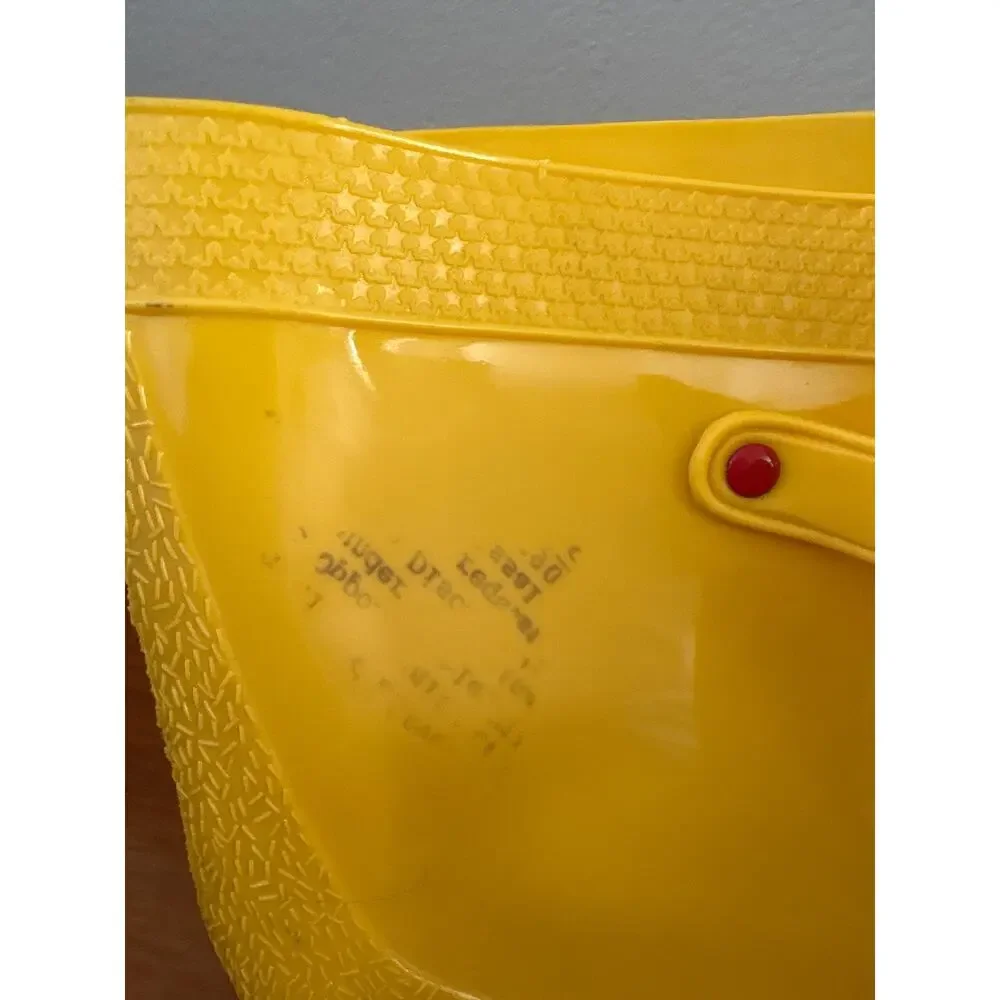 NOS Teletubbies Yellow Rain Boots Rubbers  Size 11/12 Vintage 90s